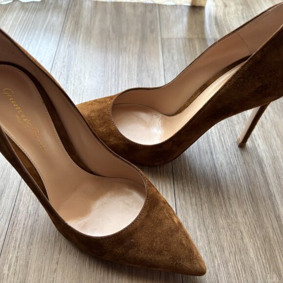 GIANVITO ROSSI Suede Heels tera/brown 105 Full Set- Size 6.5 - Picture 2 of 10